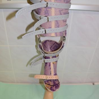 CC 015 Protezowe skróconej kończyny dolnej w obrębie uda